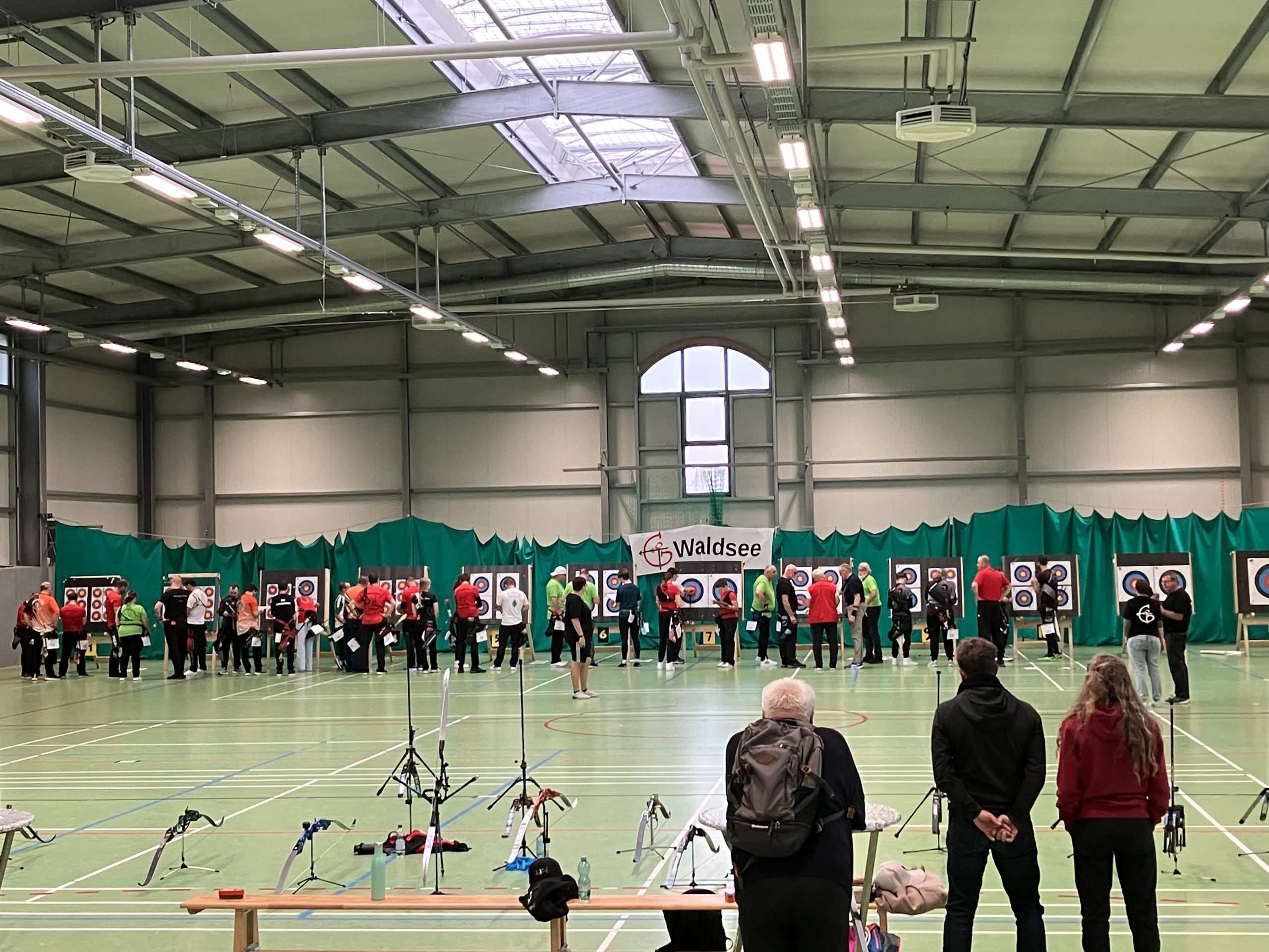 Erfolgreicher Start in die Hallensaison – BogenSport Bietigheim überzeugt beim 3. Auwälder Bogenturnier